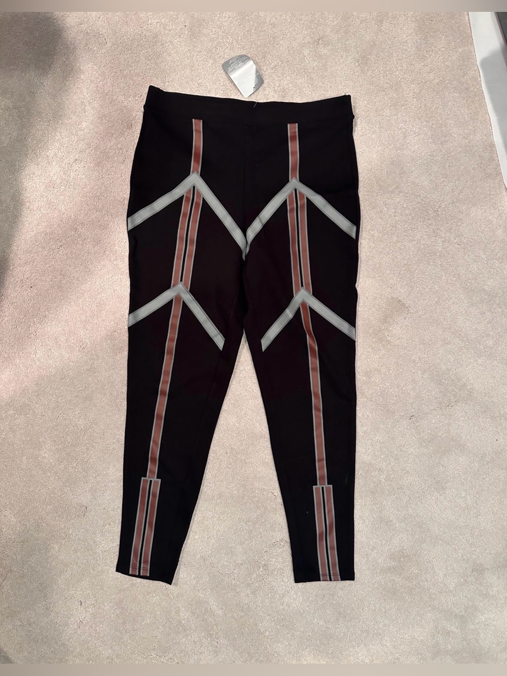 Her Universe Marvel WandaVision Wanda High-Waisted Leggings